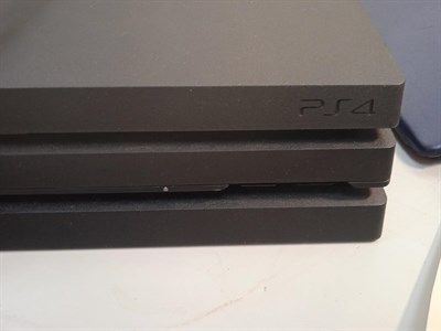 Игровая приставка Sony PlayStation 4 Pro 1Tb