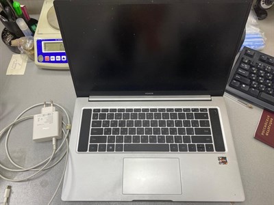 Ноутбук HONOR MagicBook 16/Ryzen 5 5600H