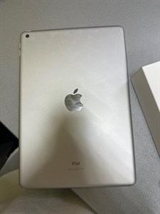Планшет Apple iPad 9 2021 64Gb Wi-Fi (MK2L3LL/A)