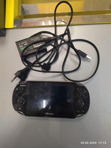 Игровая приставка SONY PlayStation Vita (WiFi)  PCH-1008