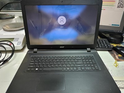 Ноутбук ACER ASPIRE ES1-732 (Pentium N4200)