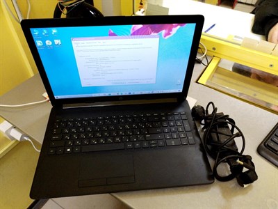 Ноутбук HP Laptop/ A9-9425/ Radeon 520