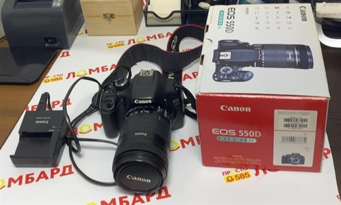 Фотоаппарат Canon EOS 550D + Canon EF-S 18-135mm