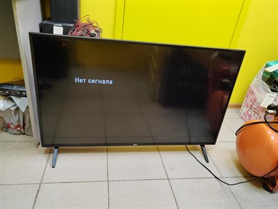 Телевизор LED 43" (108 см) LG 43LJ500V