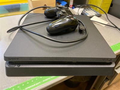 Игровая приставка Sony PlayStation 4 Slim 500GB CUH-2108A