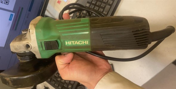 Угловая шлифмашина Hitachi G13SS2 , 600 Вт